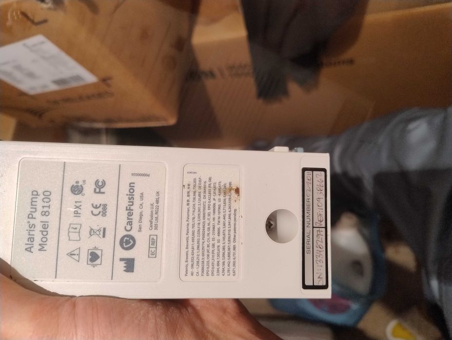 Інфузійні помпи Alaris  Pump model 8100