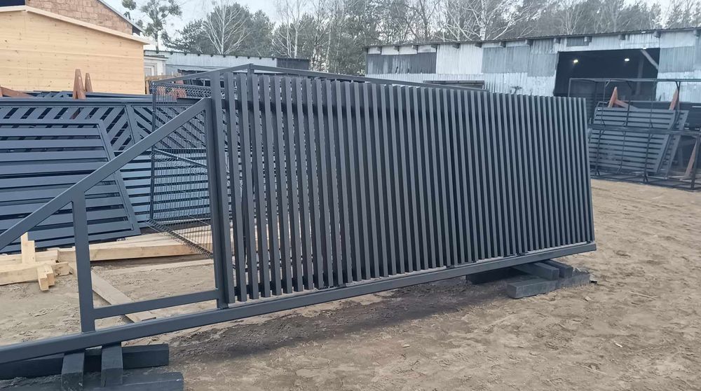 Brama grzebieniowa przesuwna 4m