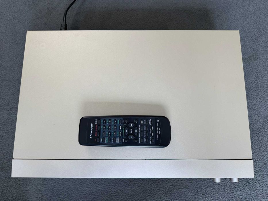 Nagrywarka CD Pioneer PDR-D50 złota z opcją DAC