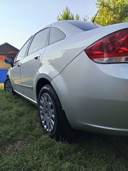 Продам Fiat Linia