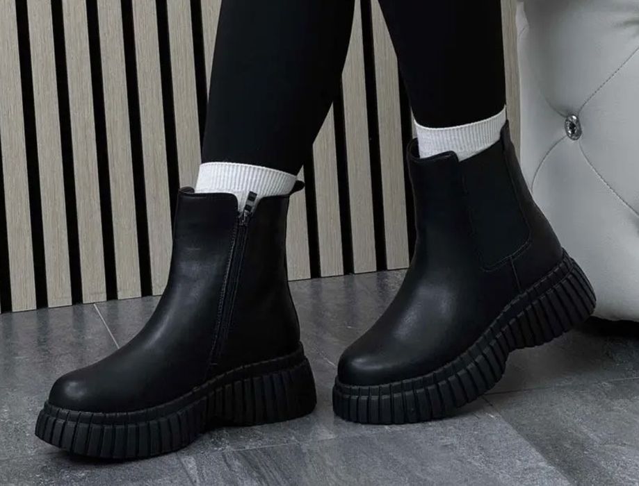 Черевики Челсі жіночі