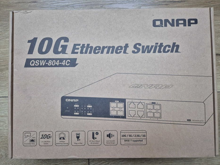 QNAP QSW‑804‑4C (8-portowy switch 10 GbE) - jak nowy