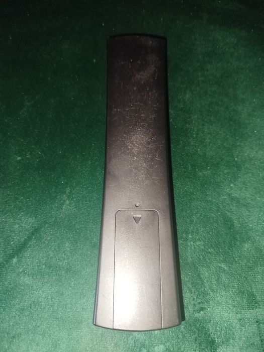 Hyundai pilot do telewizora