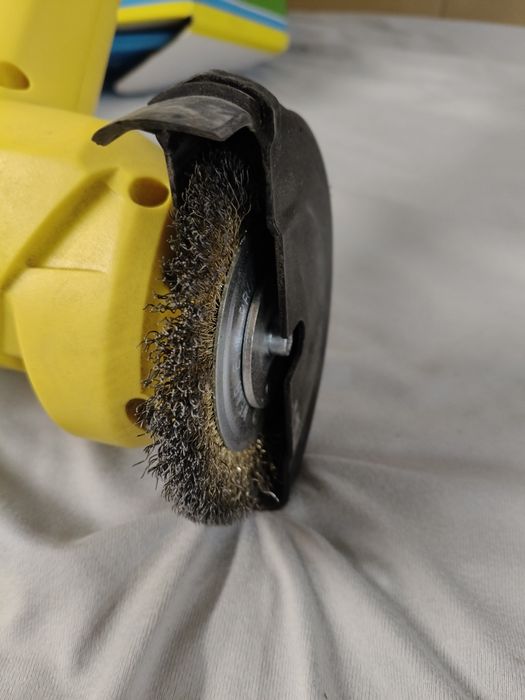 Szczotka do kostki  Weedbrush Gloria sprawna wysyłka