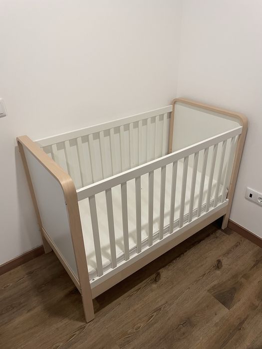 Berço alskvard ikea