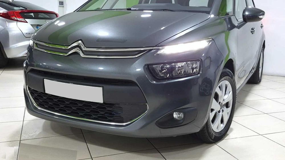 Citroën C4 Picasso Intensive — Setembro 2013 (em circulação desde 01/2014) — 133.500 km