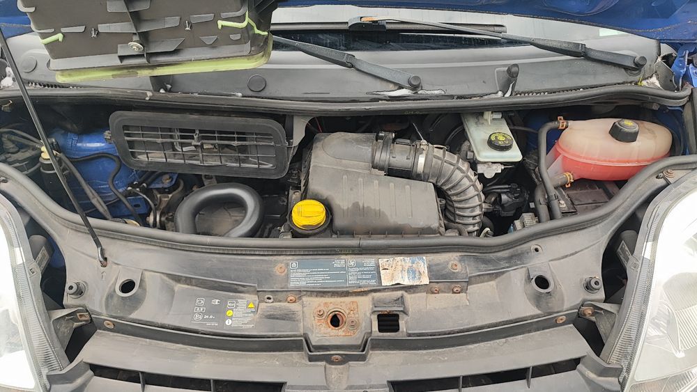 Sprzedam Renault Trafic  Long 2.0 Diesel CDTI Klima