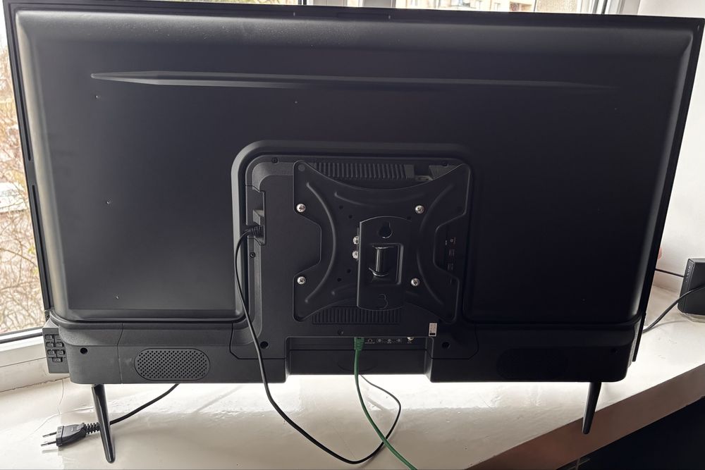 Samsung Smart TV 42” 4K UHD (модель RU42S500) — Android 11