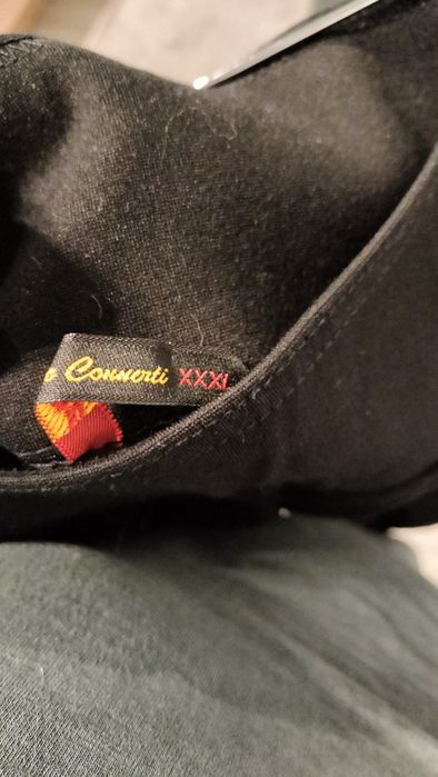 Leginsy z wstawkami z ekoskóry