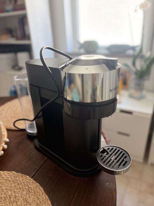 Nespresso Vertuo Preta