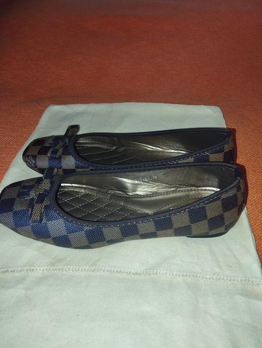 Louis Vuitton  балетки