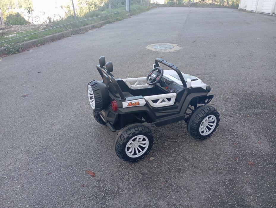 Carro elétrico para crianças Buggy ATAA Rodeio com tracção às 4 rodas, controle remoto, App móvel e dois lugares