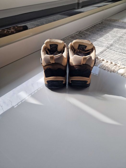 Buty trekkingowe damskie rozm. 39 taupe