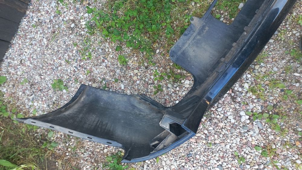 Zderzak tył tylny kompletny audi a4 b8 sedan lz9y czujniki pdc