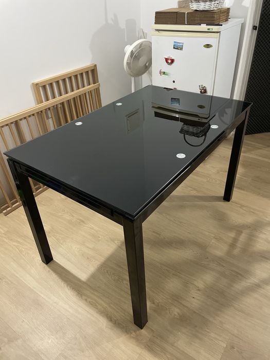 Mesa extensivel metalica com tampo em vidro