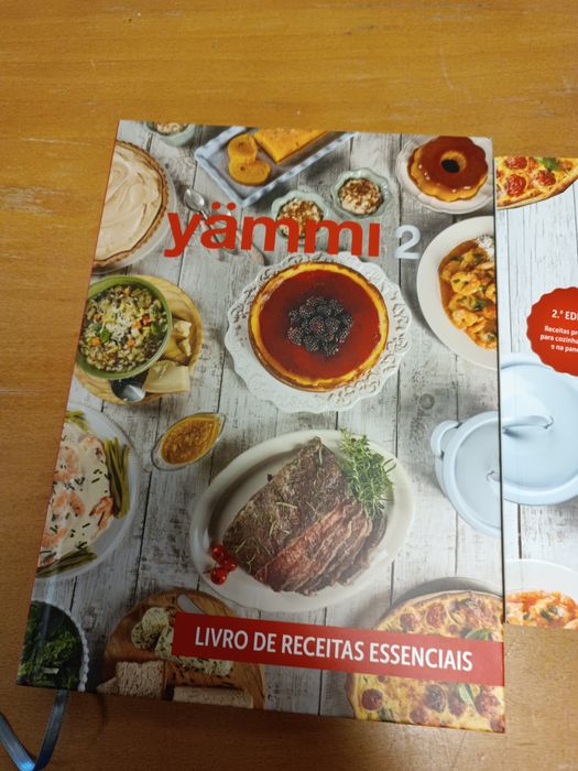 3 livros de receitas Yämmy