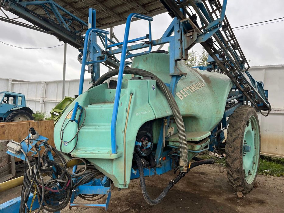 Обприскувач Berthoud Tracker-18, 2013р