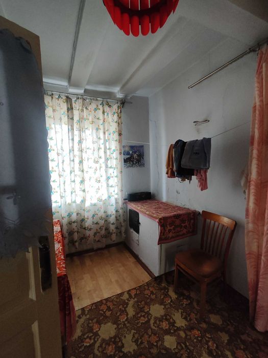 Продам дом в Яськах на 25 сотках земли