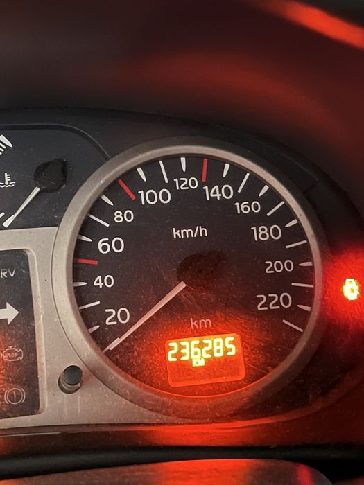 Renault clio 1.5 2 lugares