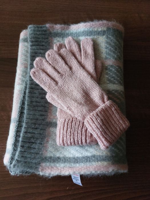 Szalik i rękawiczki George