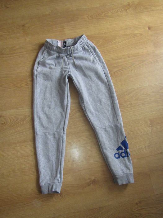 ADIDAS spodnie dresowe rozm.152