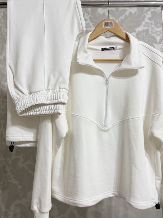 Турция двунитка модный белый костбм L-Xl