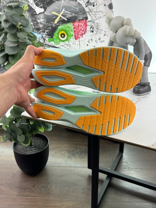 Кросівки Hoka Mach X 39 розмір Е14924
