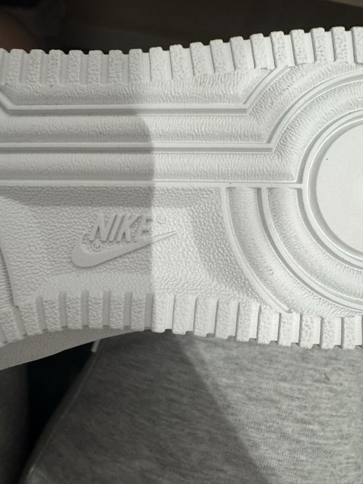 Nike air force 1 07 white size 42,5 nowe