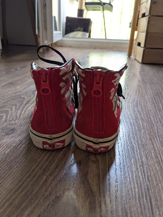Buty VANS dzieciece Sk8-Hi Zip 28 Eur