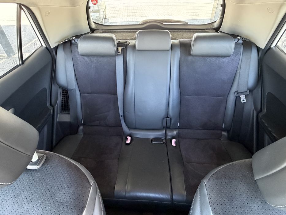 Toyota Auris 1.8 VVTi 136cv Hybrid Full Extras