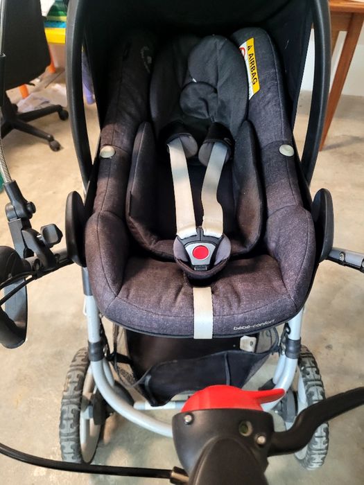 Cadeira auto, ovo, babycoque Bébé Confort Pebble Pro i-Size Nomad Black