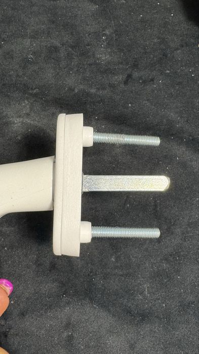 Klamki do okien i drzwi