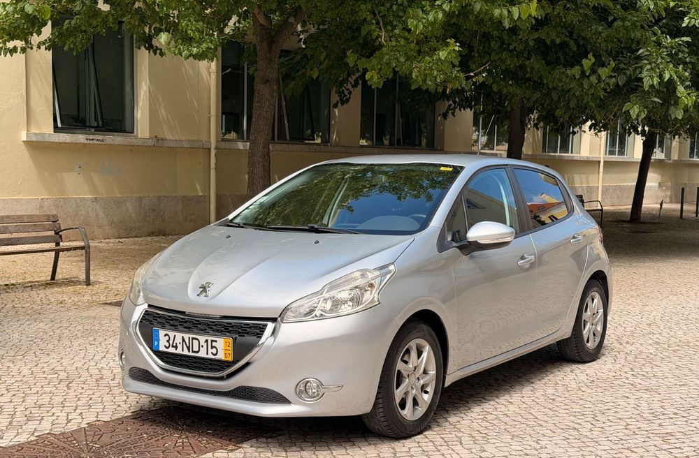 Peugeot 208 1.2 VTi Allure