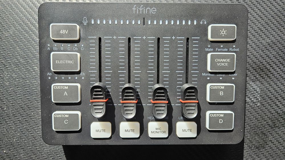 Interfejs/mixer audio Fifine Ampligame SC3