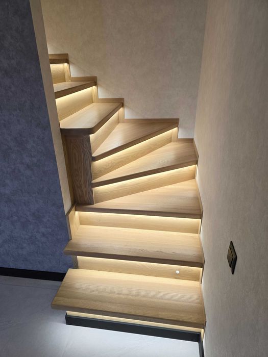 Здається 2-х кімн.таунхаус по вул.Гончара в р-ні Пирогово,читайте опис