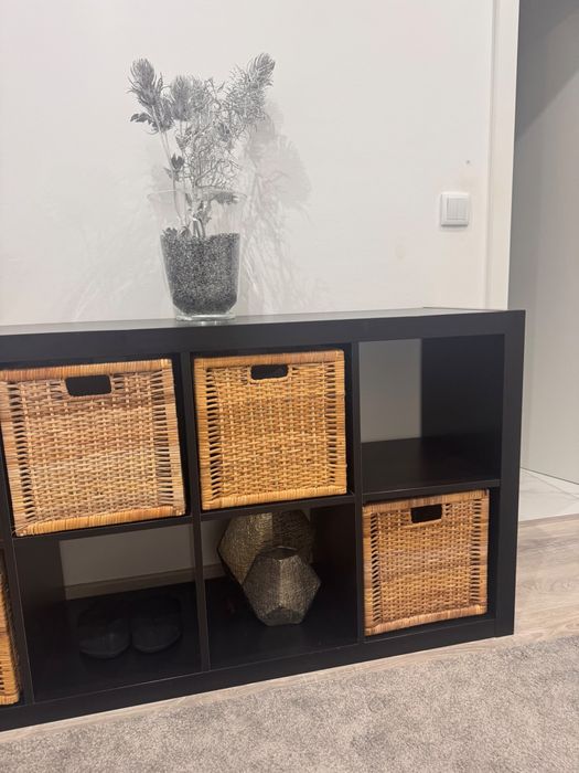 Movel Kallax IKEA com 4 cestos