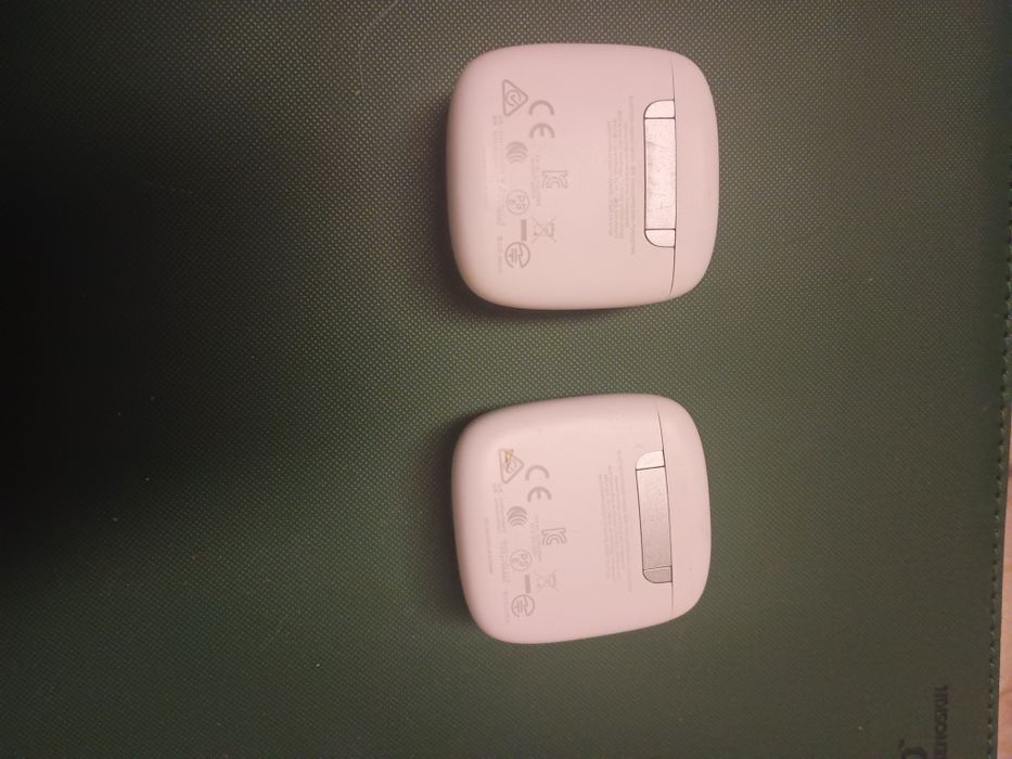 Etui ładujące do słuchawek JBL 220 i 225 tws