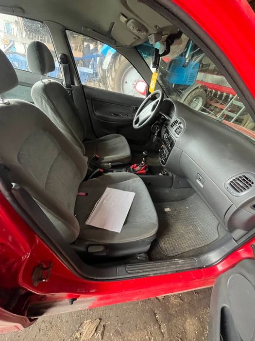 Продам автомобіль Daewoo Nubira 1998р