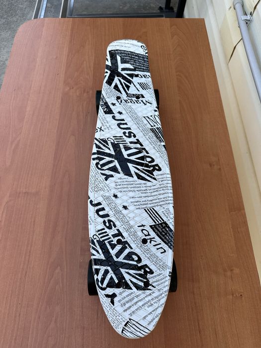 Скейтборд в хорошем состоянии