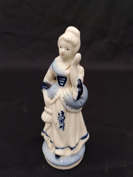Ceramiczna figurka