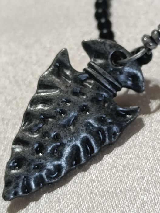 Naszyjnik Nordycki Vegvisir ,czarny agat hematyt