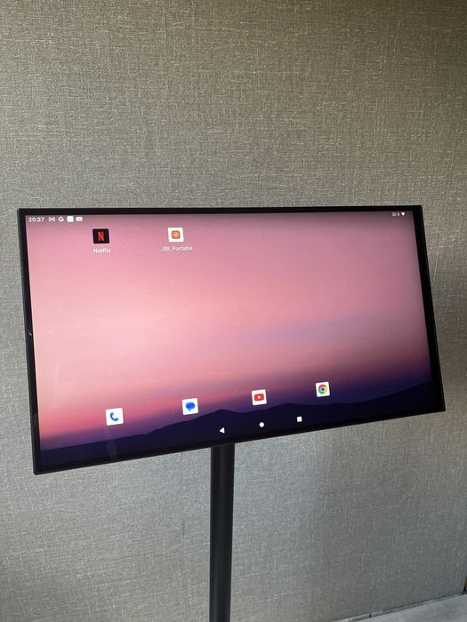 Tablet / telewizor android 22’’