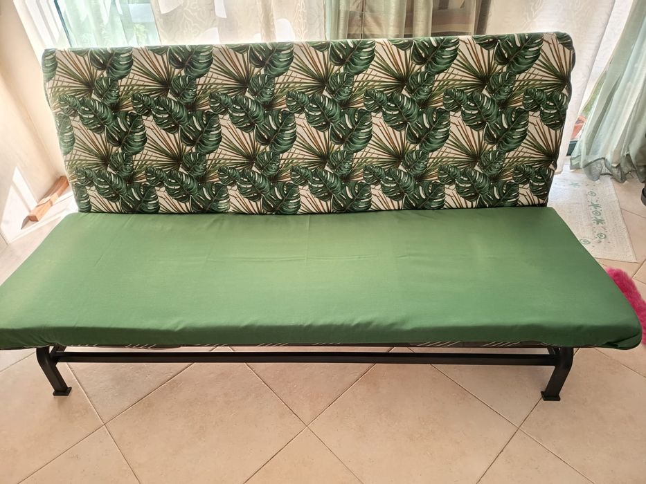 Estrutura de sofá cama