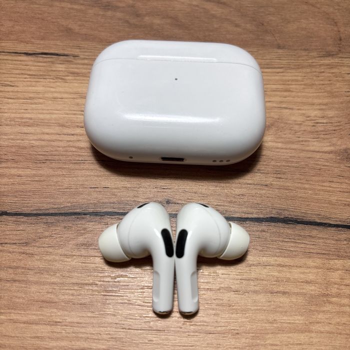 Apple AirPods Pro 2 Używane Stan BDB Bateria Jak Nowa Komplet Oryginał