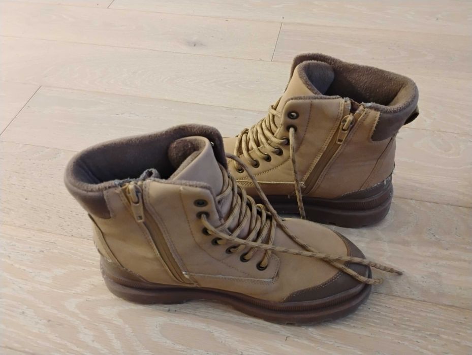 Wodoszczelne trzewiki z H&M