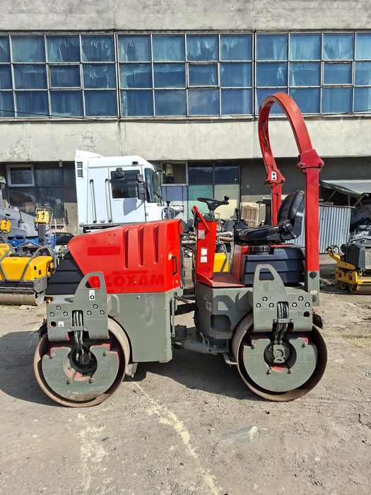 Продаж катка ammann av 40 віброкаток 4 тони 2011 рік з ПДВ бомаг хам