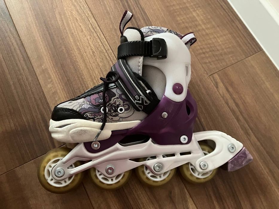 Дитячі ролики в гарному стані