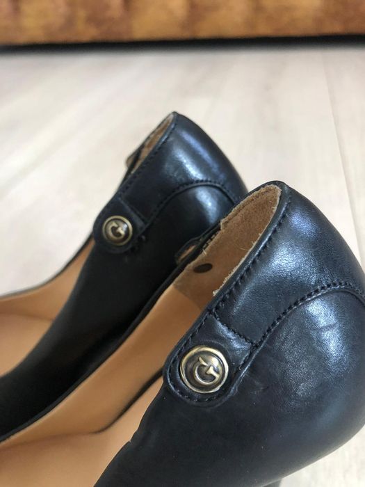 Sapatos cerimónia Guess