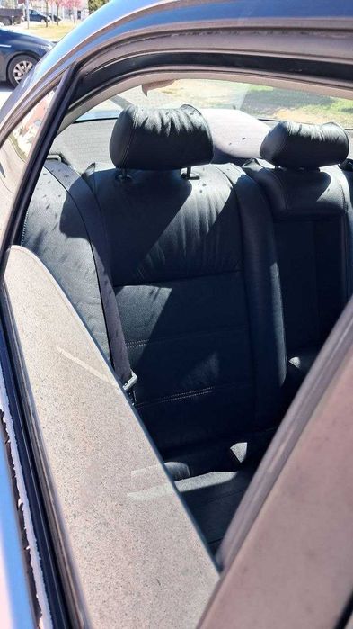 Honda Accord 2.0 ( 150 cv) 2002 full extras ( Quinta do Conde)