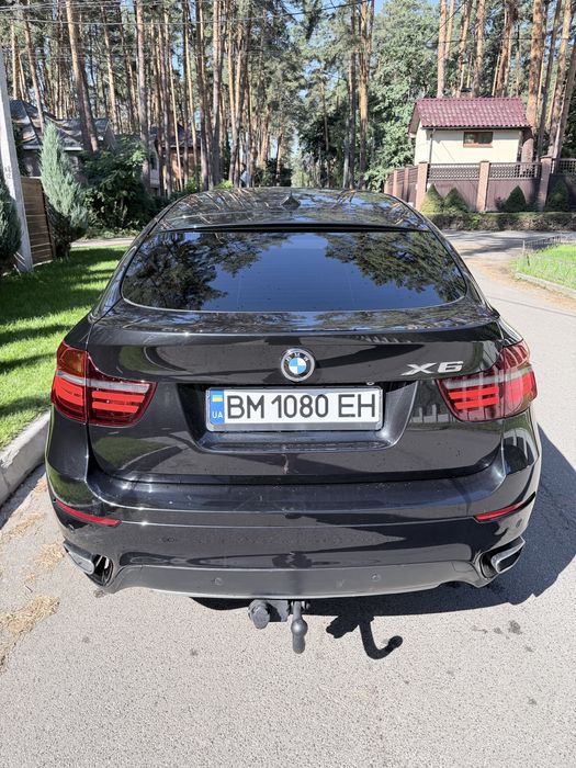 У продажу BMW X6